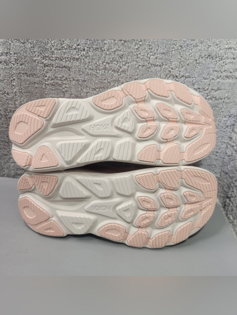 Hoka One One Clifton 10 Women's US Size 8.5B Blush Rose Latte Athletic Sneakers. - Picture 4 of 11